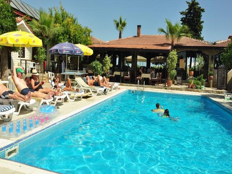 Hotel Leda Side