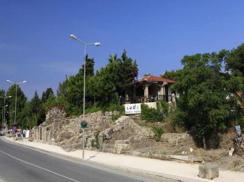 Leda Hotel